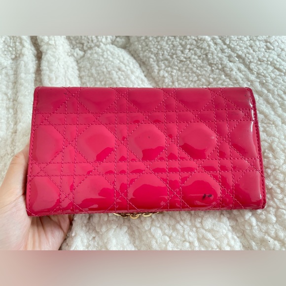 AUTHENTIC Dior wallet on chain pink patent leather - Picture 6 of 10